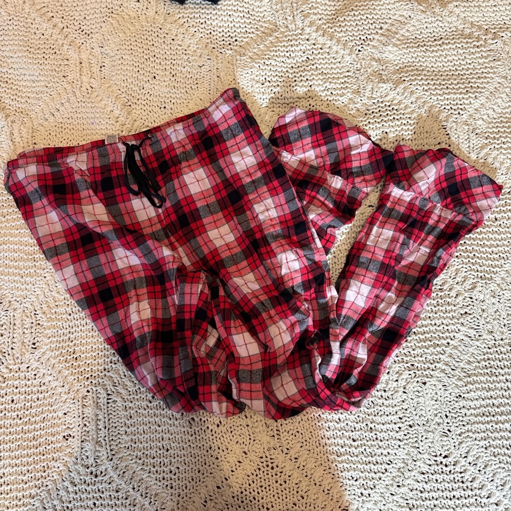 Victoria's Secret Red Plaid Pajama Set